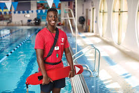 How Lifeguard Classes Prepare 